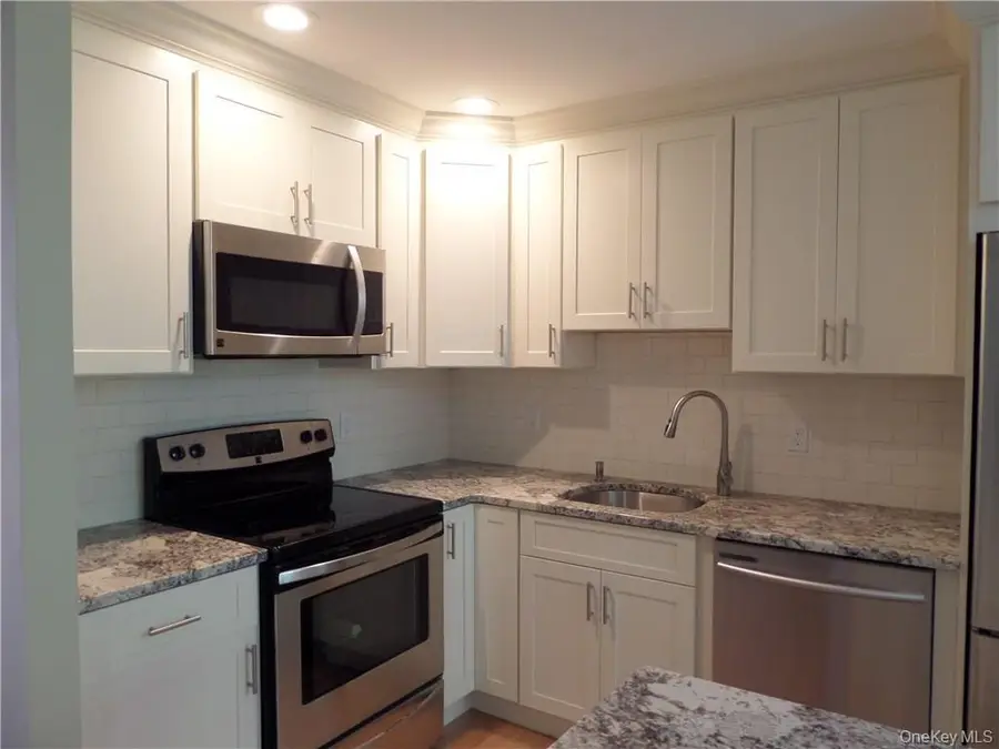 15F Essex Place #F, Yorktown Heights, NY 10598 - #2