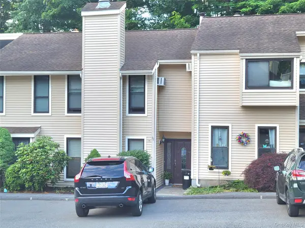 32 Woodland Trail #32, Carmel, NY 10512
