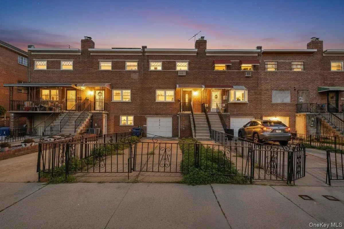 278 Balcom Avenue, Bronx, NY 10465 - #1