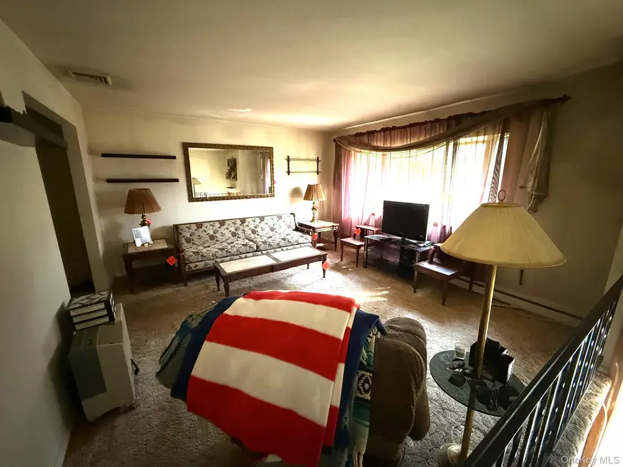 11 Sherwood Heights, Wappingers Falls, NY 12590 - #3