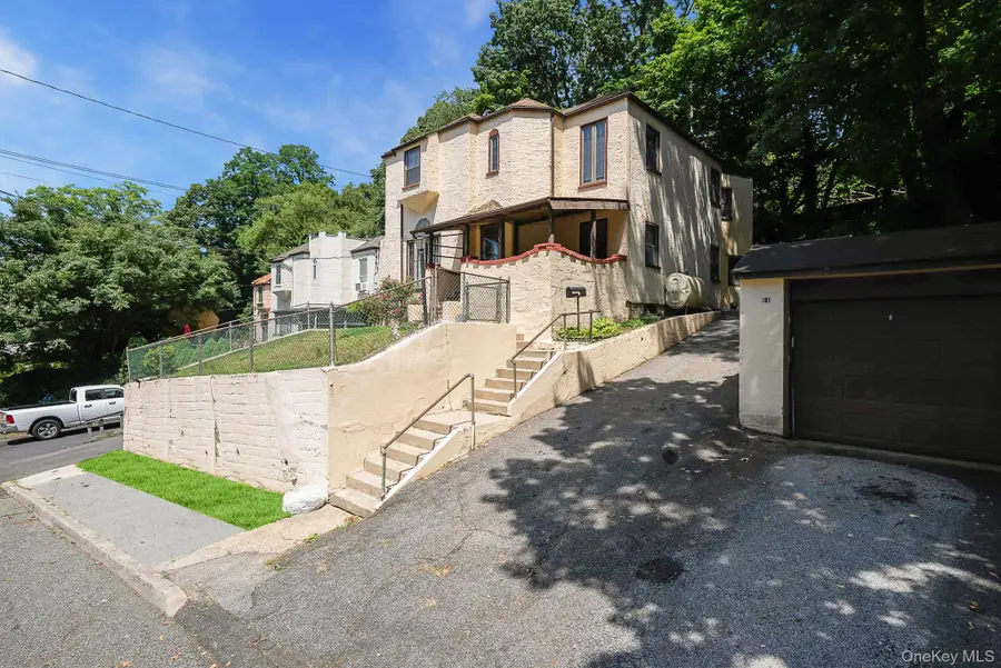 61 Continental Place, Glen Cove, NY 11542 - #2