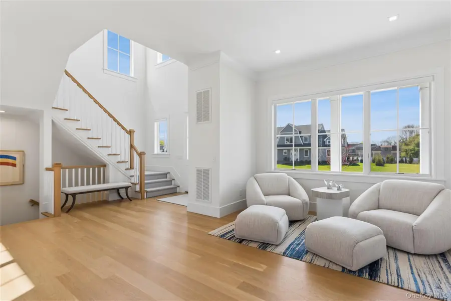 6 Margareta Court, Westhampton Beach, NY 11978 - #3