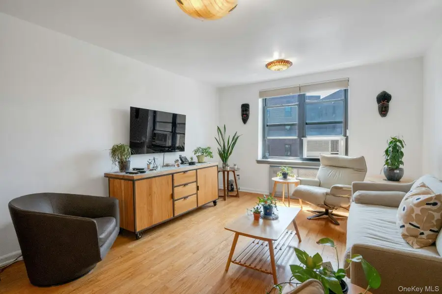 445 W 240 Street #6A, Bronx, NY 10463 - #3