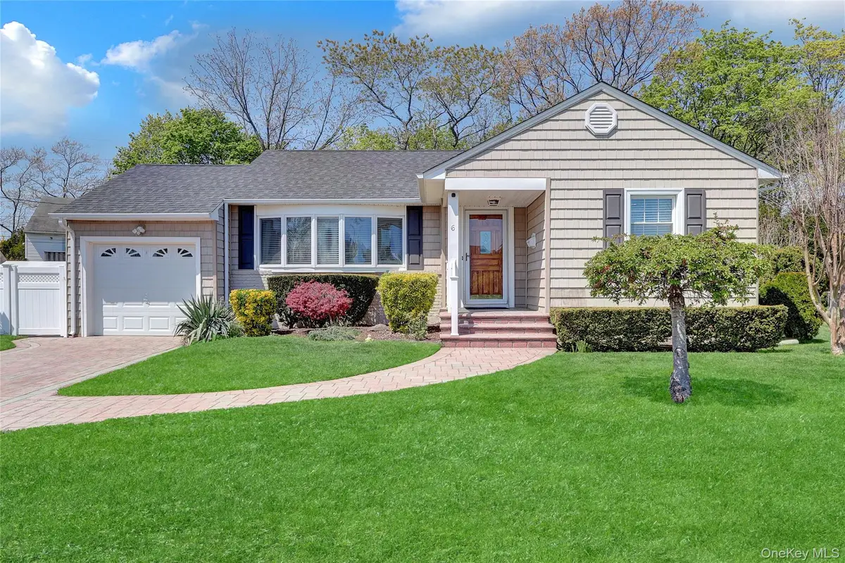 6 Sheep Pasture Lane, Massapequa, NY 11758 - #1