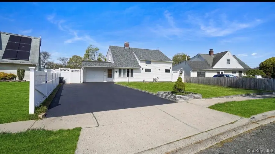 63 Blacksmith Road, Levittown, NY 11756 - #3