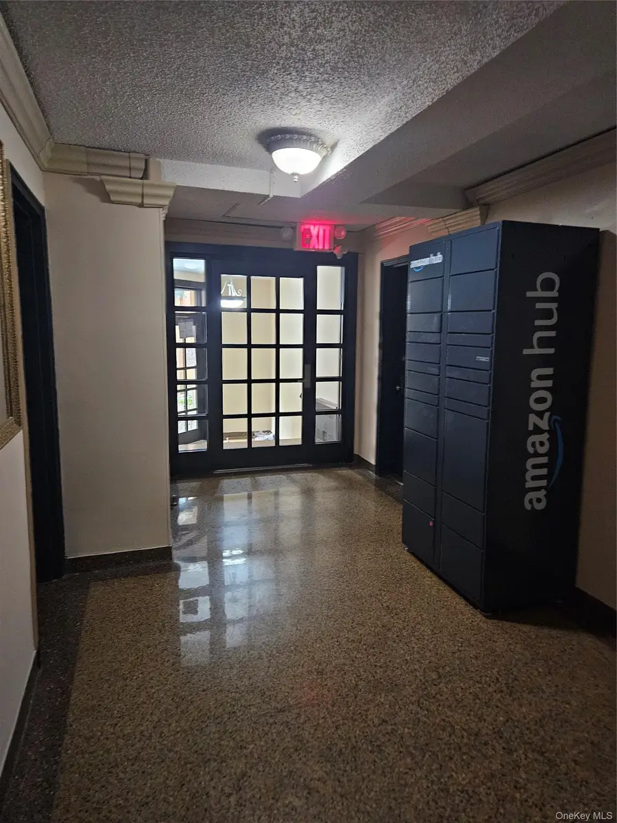 2107 Wallace Avenue #4D, Bronx, NY 10462 - #2