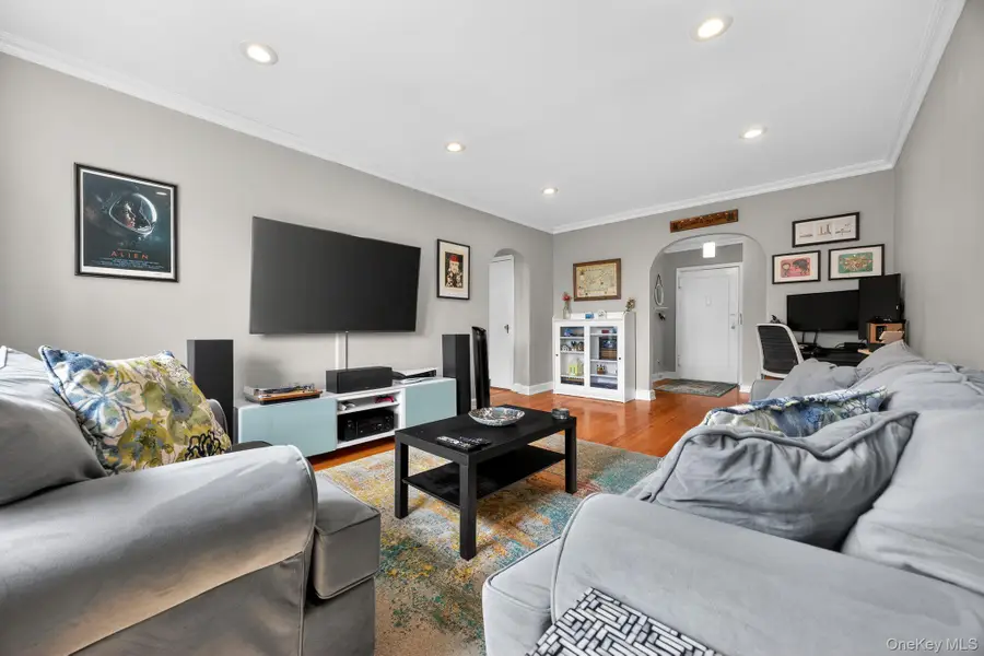240 Alpine Place #4D, Tuckahoe, NY 10707 - #2