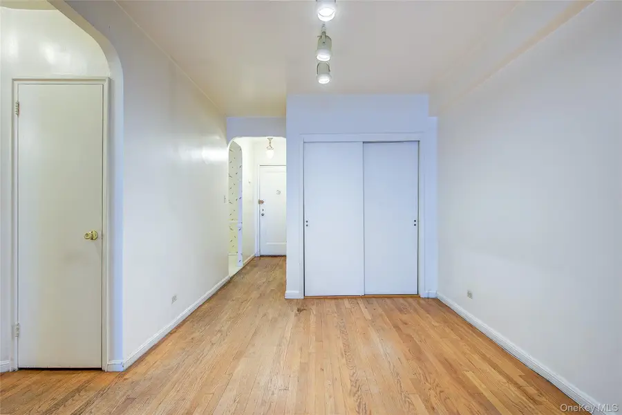 67-87 Booth Street #6J, Forest Hills, NY 11375 - #2