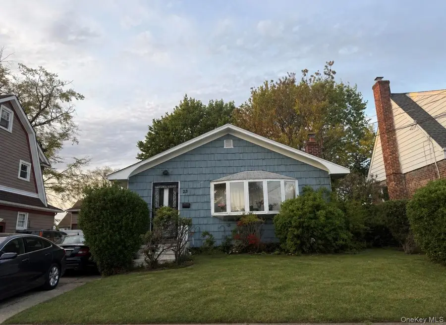 23 Allen Street, Hempstead, NY 11550 - #2