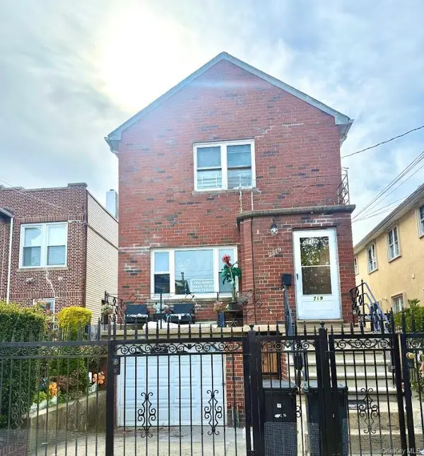 2719 Hering Avenue, Bronx, NY 10469