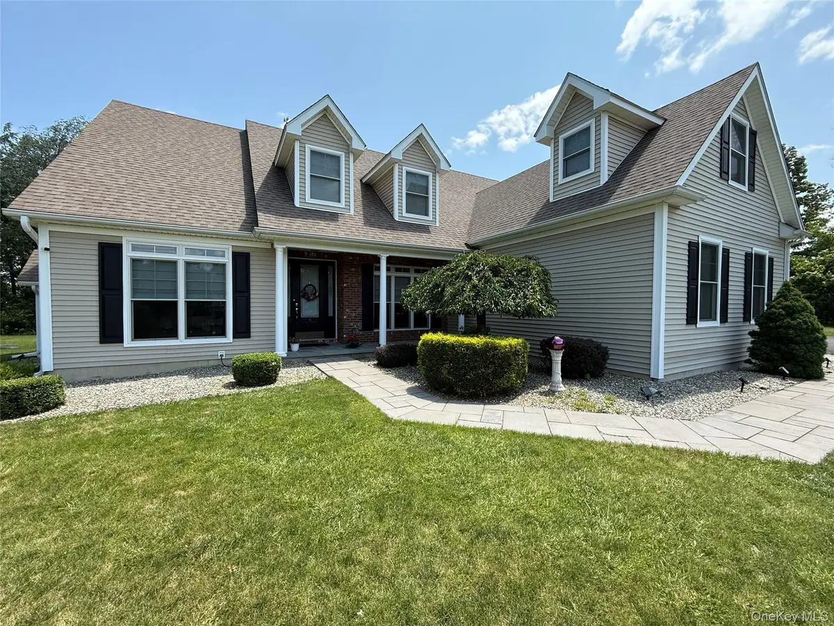 91 Caties Way, Hopewell Junction, NY 12533 - #1