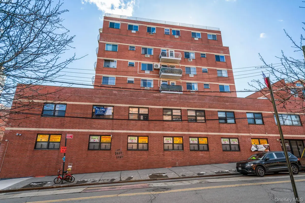 13616 31st Road #8B, Flushing, NY 11354 - #1