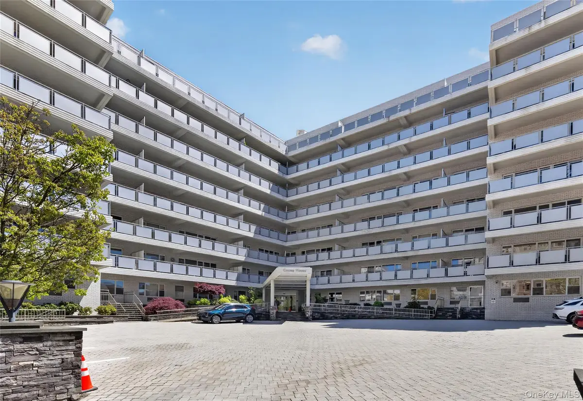 300 Martine Ave #3L, White Plains, NY 10601 - #1