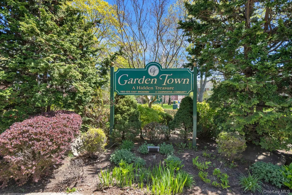 1195 E Broadway #L23, Hewlett, NY 11557 - #1