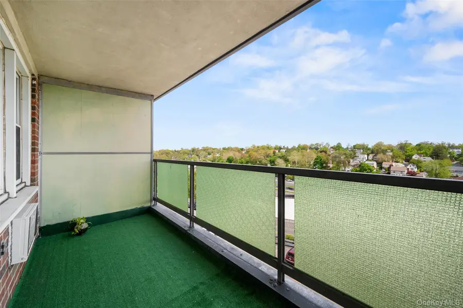 1853 Central Park Avenue #5J, Yonkers, NY 10710 - #3