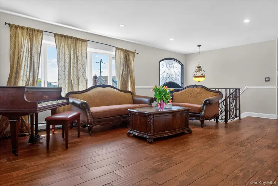 101 Jetmore Place, Massapequa, NY 11758 - #3