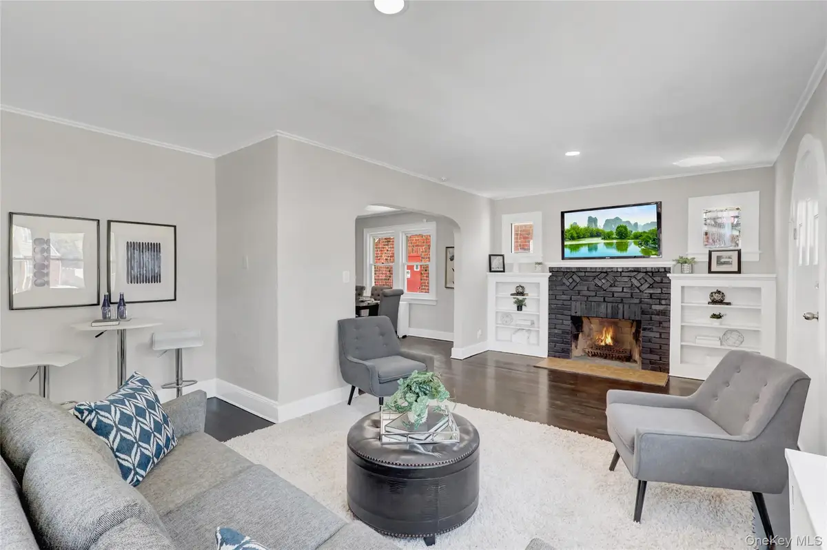 84 Wellington Street, Hempstead, NY 11550 - #1