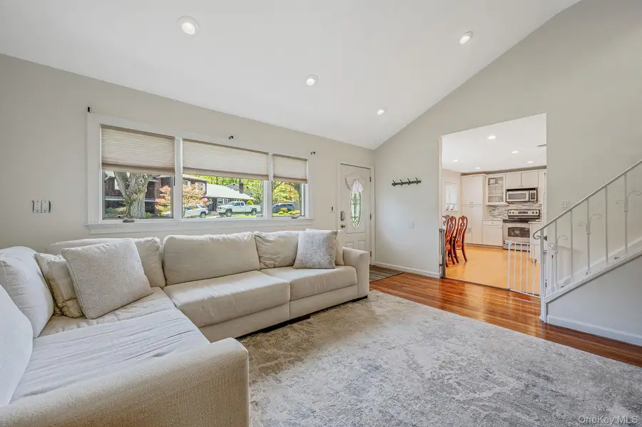 17 Gay Lore Drive, Huntington, NY 11743 - #3