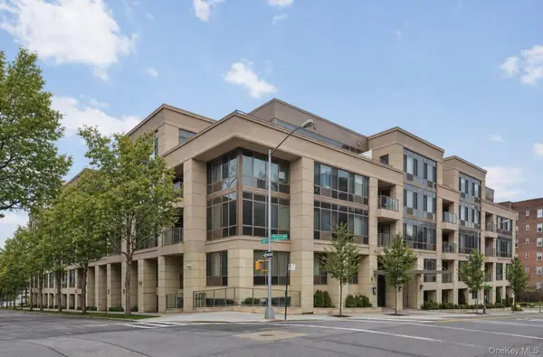 64-05 Yellowstone Boulevard #PH508, Forest Hills, NY 11375