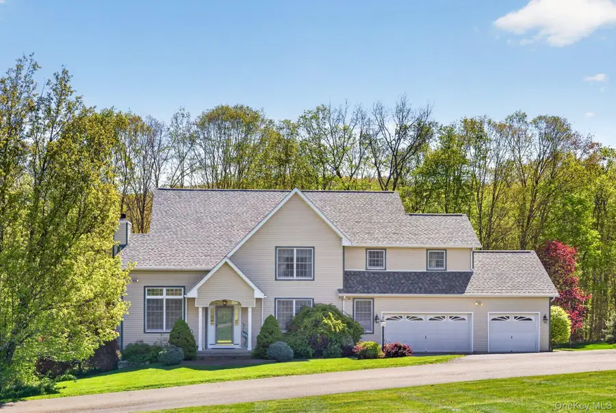 6 Martingale Way, Pawling, NY 12564 - #2