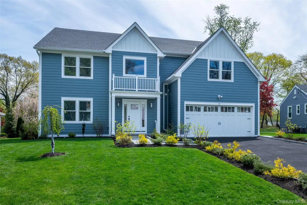 19 Beverly Road, New Rochelle, NY 10804 - #1