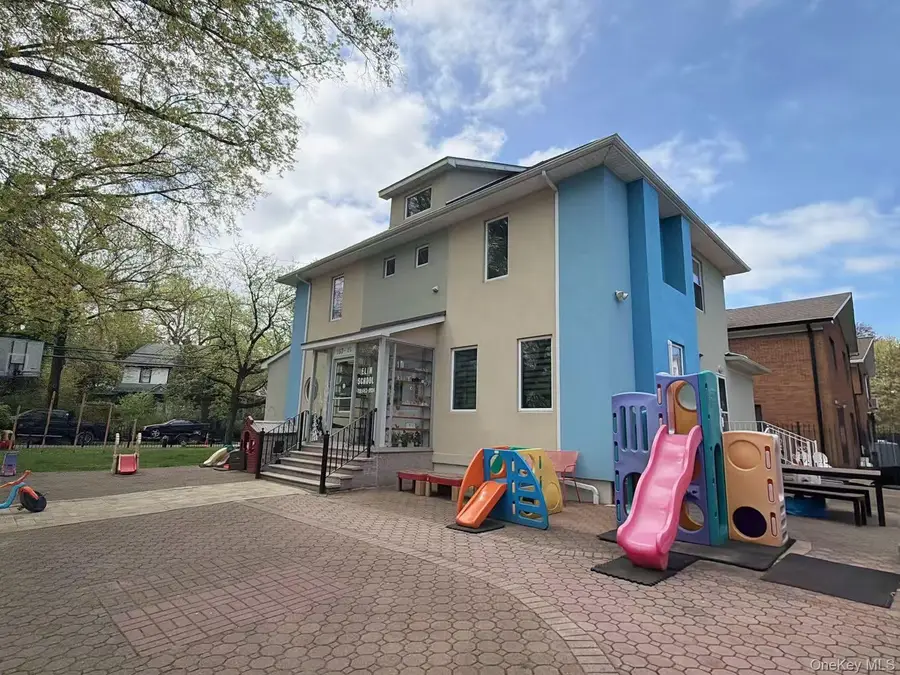 157-15 Oak Avenue, Flushing, NY 11355 - #2