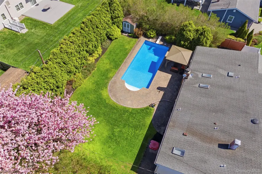 28 Manchester Lane, Stony Brook, NY 11790 - #3