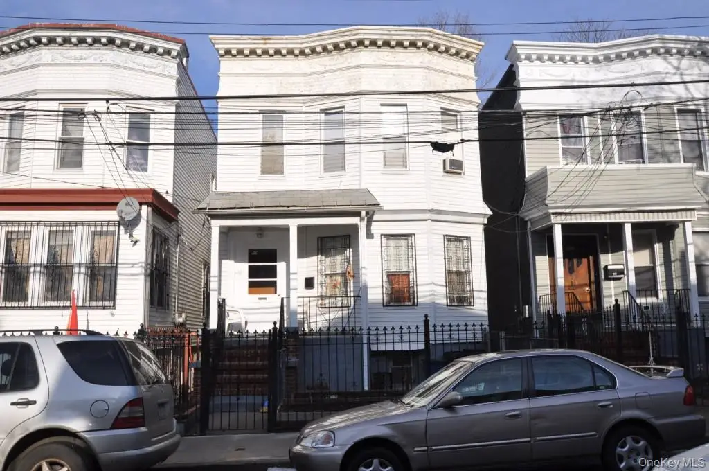 681 E 243rd Street, Bronx, NY 10470 - #1