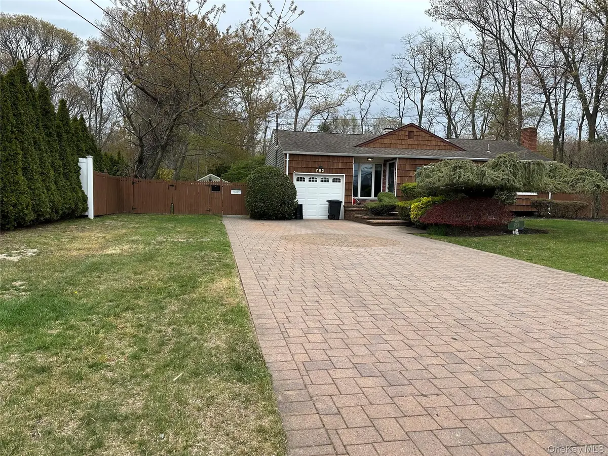 763 Pat Drive, West Islip, NY 11795 - #1