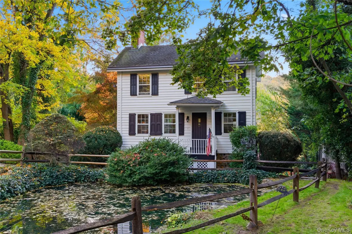 80 E Broadway, Roslyn, NY 11576 - #1