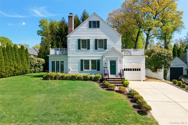 182 Ryder Road, Manhasset, NY 11030