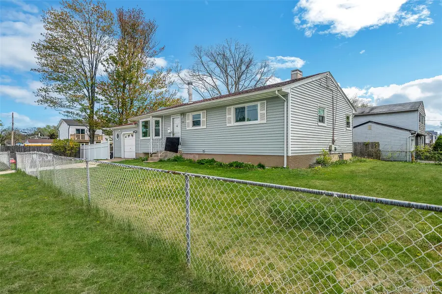 206 Prospect Place, Bay Shore, NY 11706 - #3