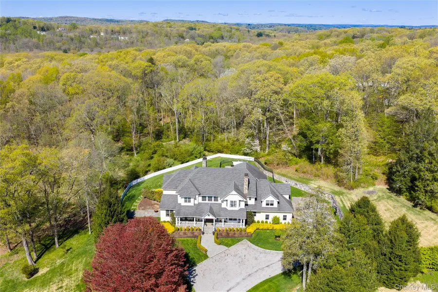 84 Twin Lakes Drive, Bedford, NY 10506 - #2