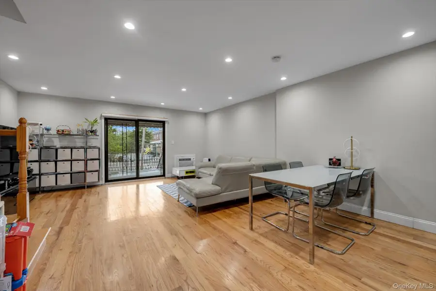 6111 69th Street, Middle Village, NY 11379 - #3