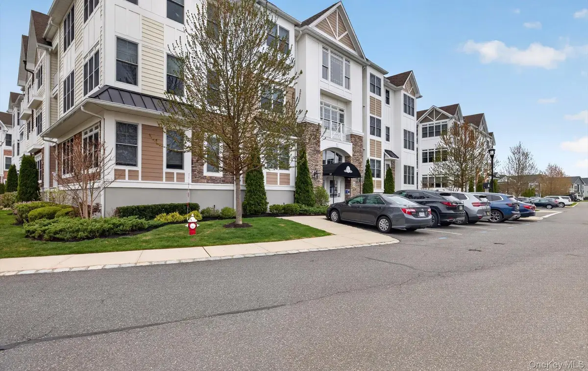 32103 Spruce Pond Circle, Plainview, NY 11803 - #1
