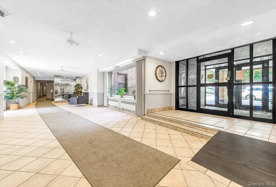 67-30 Dartmouth Street #1K, Forest Hills, NY 11375 - #2