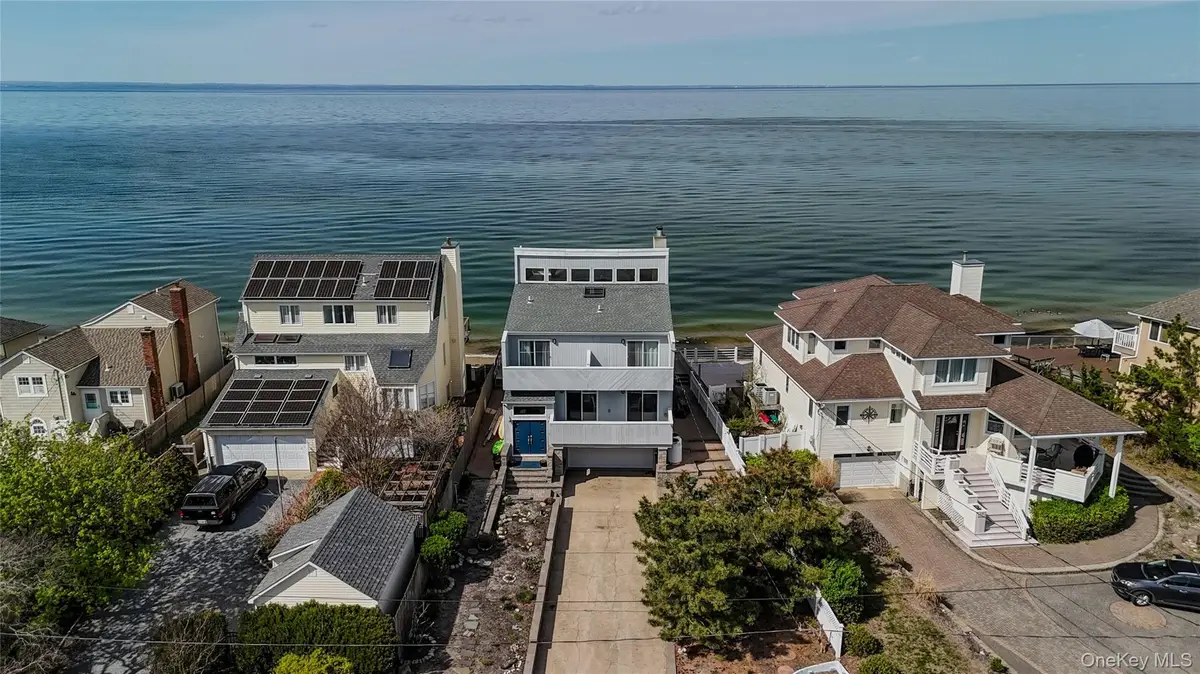 16 Makamah Beach Road, Northport, NY 11768 - #1