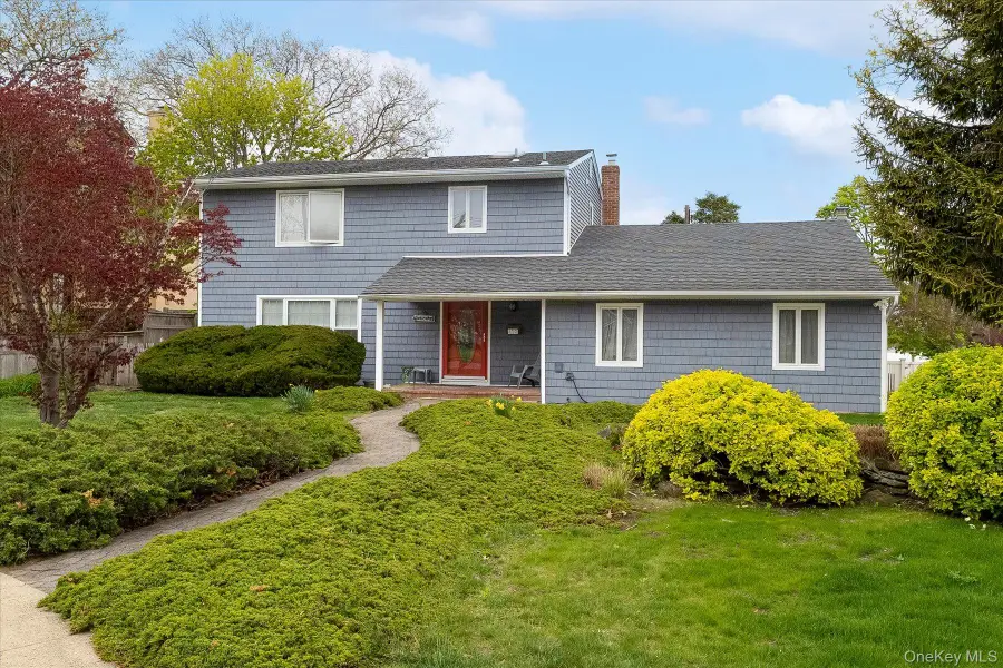 142 E Shore Drive, Massapequa, NY 11758 - #2