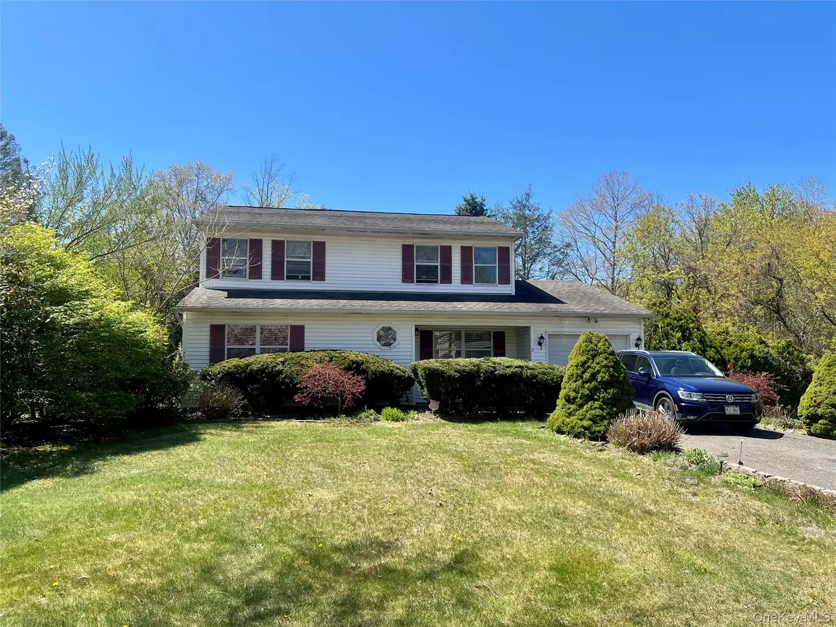 2 Peters Lane, Terryville, NY 11776 - #1