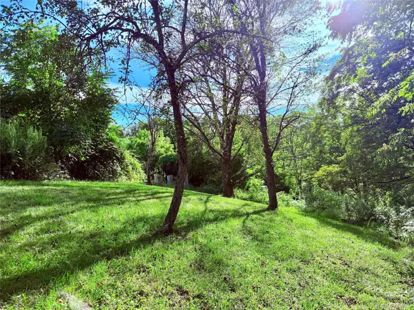 Walnut Street, Pawling, NY 12564