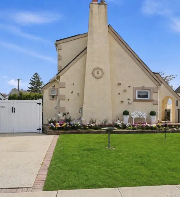 768 Edward Street, North Baldwin, NY 11510