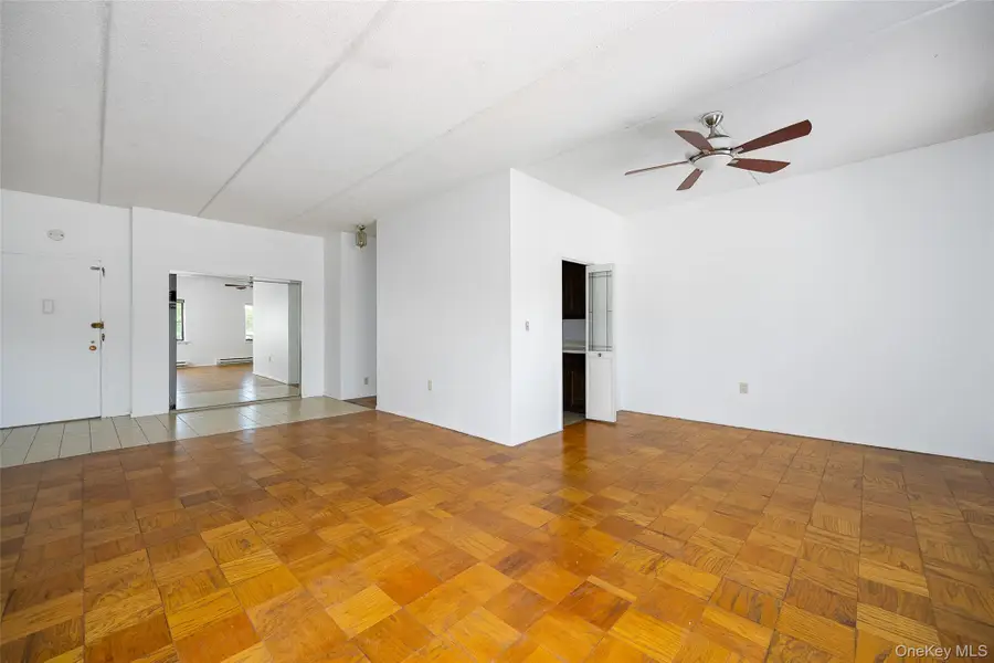 160 Academy Street #1E, Poughkeepsie, NY 12601 - #3