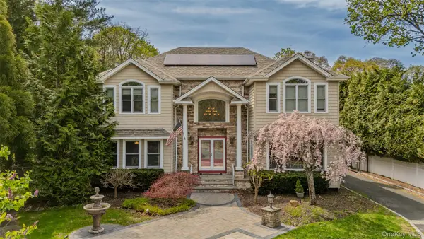 138 Cambon Avenue, Saint James, NY 11780