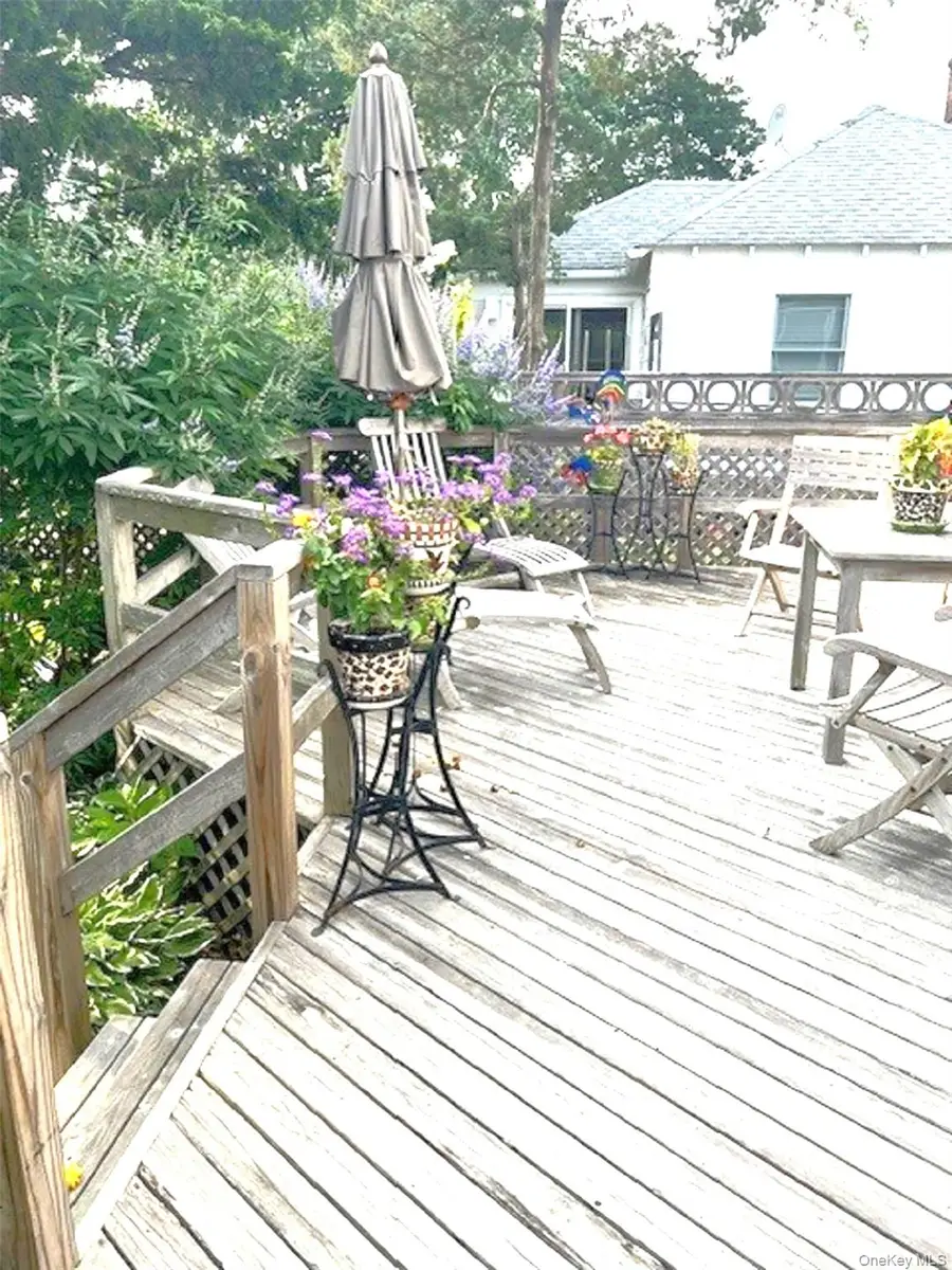 33 Broadway, Bay Shore, NY 11706 - #2