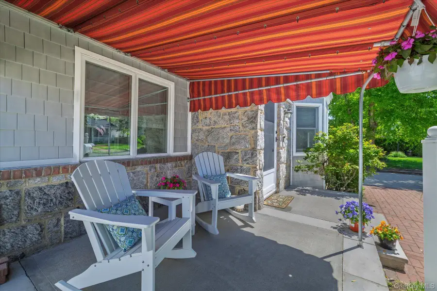 80 Doncaster Road, Malverne, NY 11565 - #2