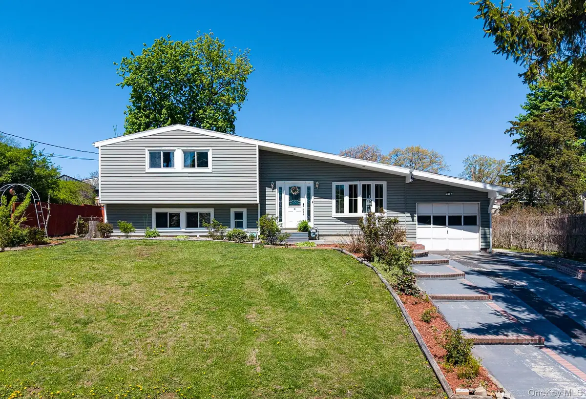 4 Christie Road, Newburgh, NY 12550 - #1