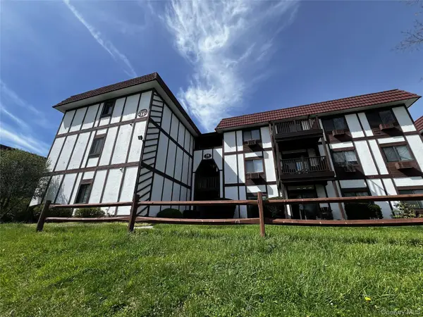 14 Skyline Drive #15, Fishkill, NY 12524