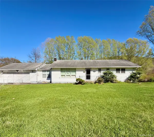 24 Cherry Lane, Ellenville, NY 12428