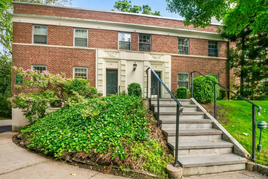 20 Alden Place #1, Bronxville, NY 10708 - #2