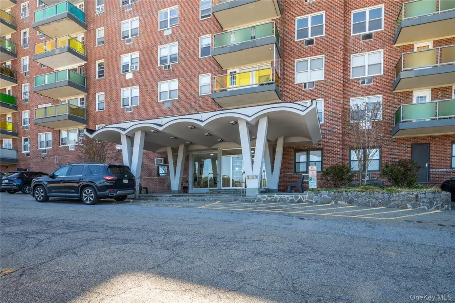 1853 Central Park Avenue #10E, Yonkers, NY 10710 - #2